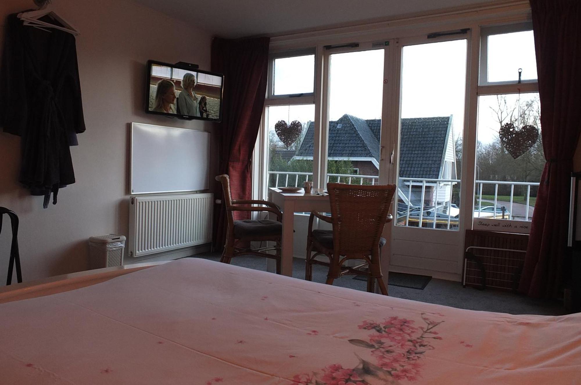 B&B Ferdivedaasje Dokkum Luaran gambar